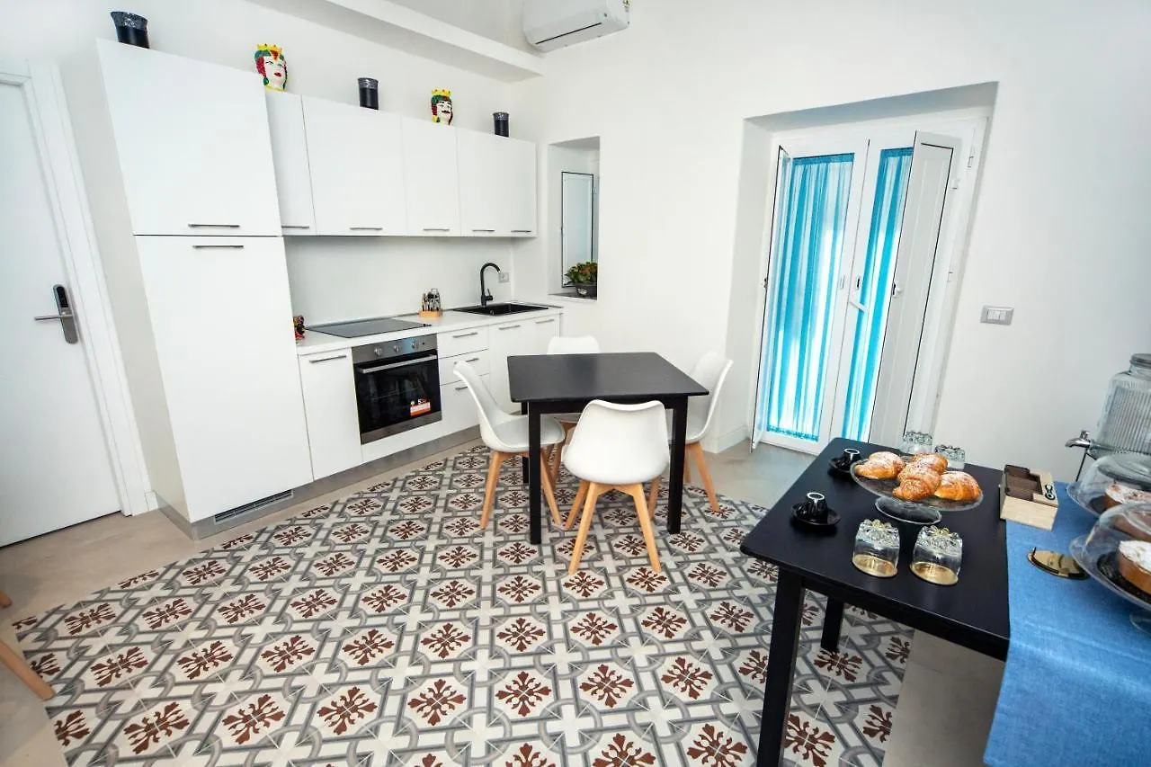 B&B Riccioli Κατάνια Bed and Breakfast